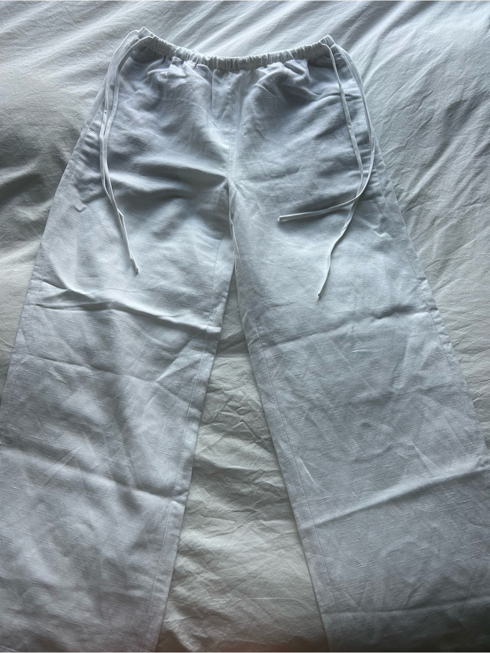 Aritzia Artsian White Linen Pants